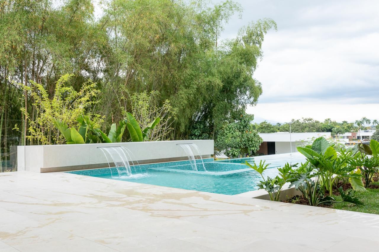 Casa en venta en Cerritos, Pereira · foto 2 de 13