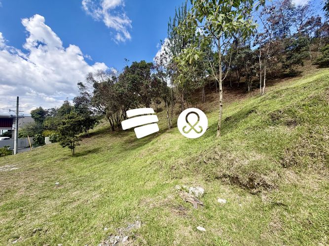 Lote en venta en Zona Centro, Envigado, 2400 m² · foto 3 de 18