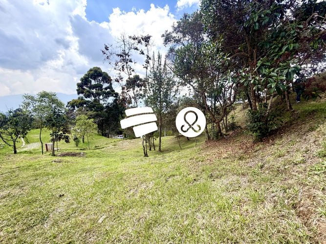 Lote en venta en Zona Centro, Envigado, 2400 m² · foto 8 de 18