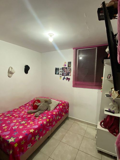 Apartamento de 2 alcobas en venta en Girardot, Girardot, 47 m² · foto 4 de 18