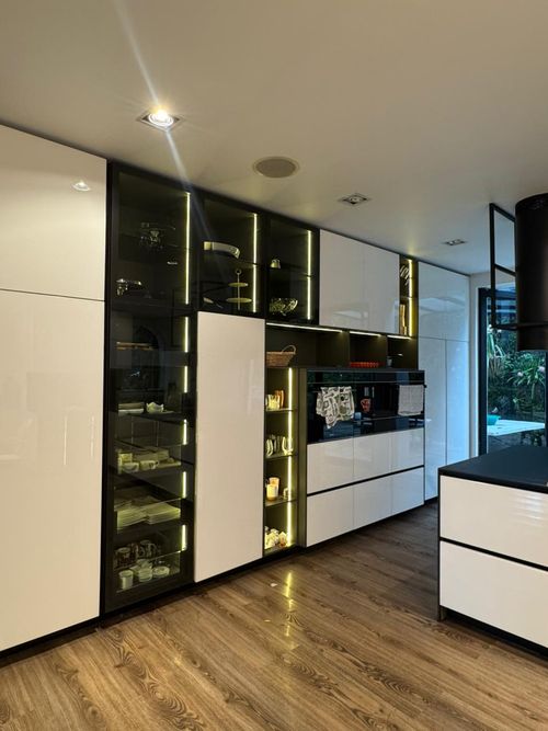 Casa de 4 alcobas en venta en Bosque Izquierdo, Bogotá, 579 m² · foto 8 de 24