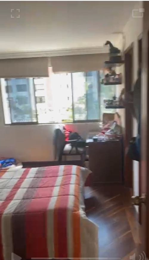 Casa de 5 alcobas en venta en El Poblado, Medellín, 275 m² · foto 8 de 11