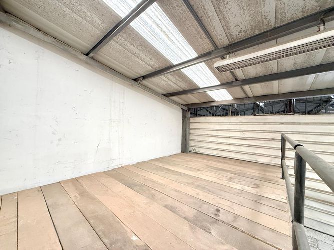 Bodega en arriendo en Pinares, Pereira, 110 m² · foto 2 de 10