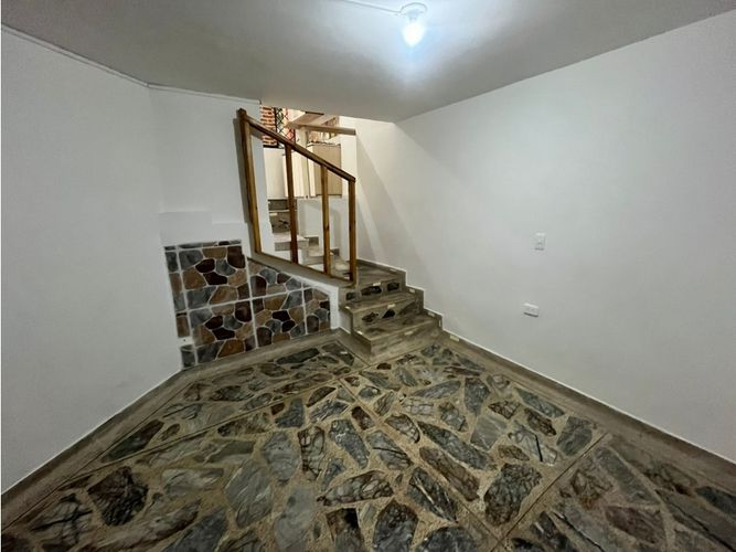 Apartaestudio en venta en La Almeria, Medellín, 35 m² · foto 7 de 11