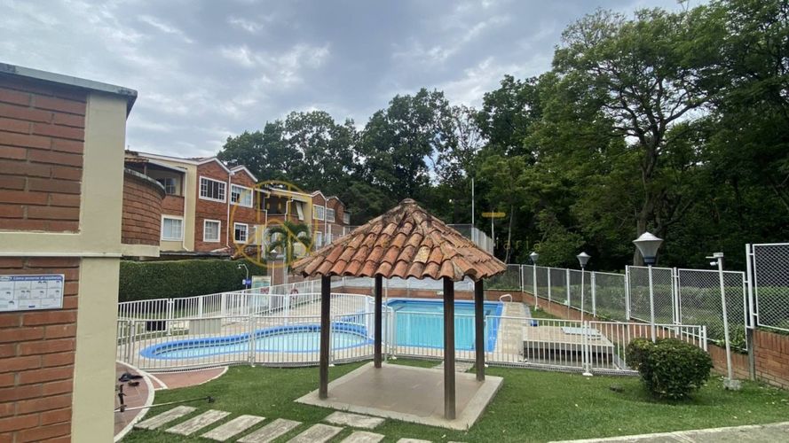 Casa de 5 alcobas en venta en Cañaveral, Floridablanca, 240 m² · foto 17 de 19
