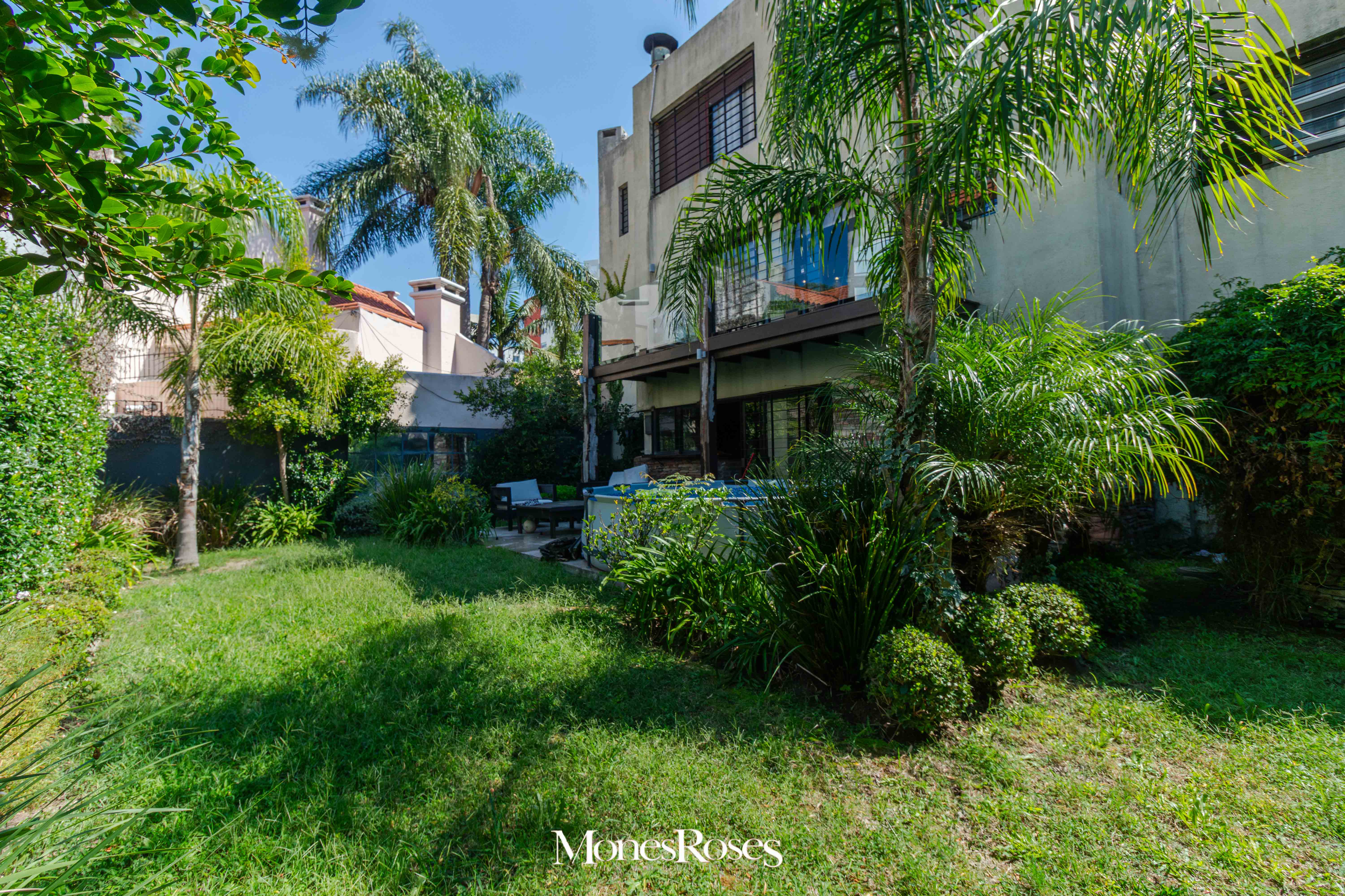 Divina Casa en Alquiler en Punta Carretas, 5 dormitorios, fondo, bbcoa,