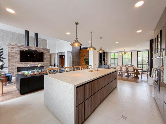 Casa de 5 alcobas en venta en Yerbabonita Bosque Nativo, Sopó, 470 m² · foto 9 de 24