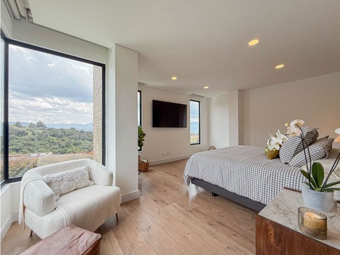 Casa de 5 alcobas en venta en Yerbabonita Bosque Nativo, Sopó, 470 m² · foto 17 de 24