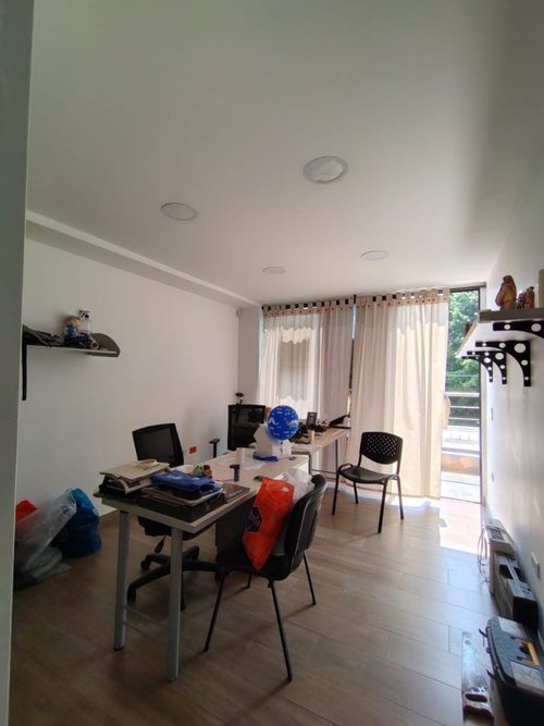 Bodega en arriendo en Belén, Medellín, 250 m² · foto 6 de 15