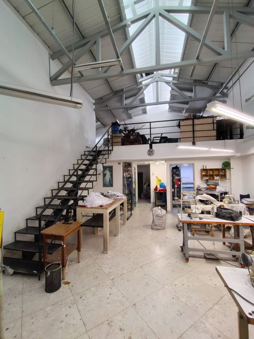 Bodega en arriendo en Belén, Medellín, 250 m² · foto 11 de 15