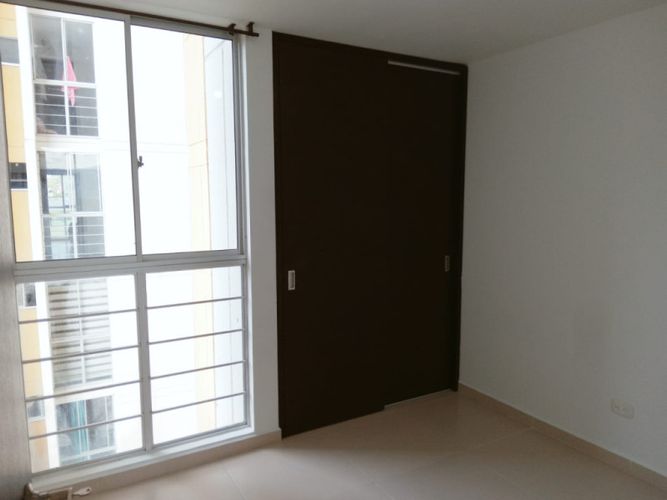 Apartamento de 3 alcobas en venta en Cañaveral, Floridablanca, 80 m² · foto 9 de 13