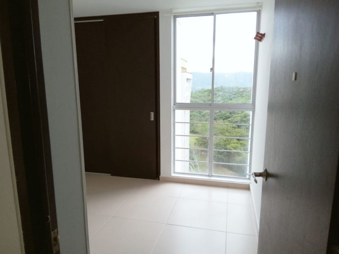 Apartamento de 3 alcobas en venta en Cañaveral, Floridablanca, 80 m² · foto 10 de 13