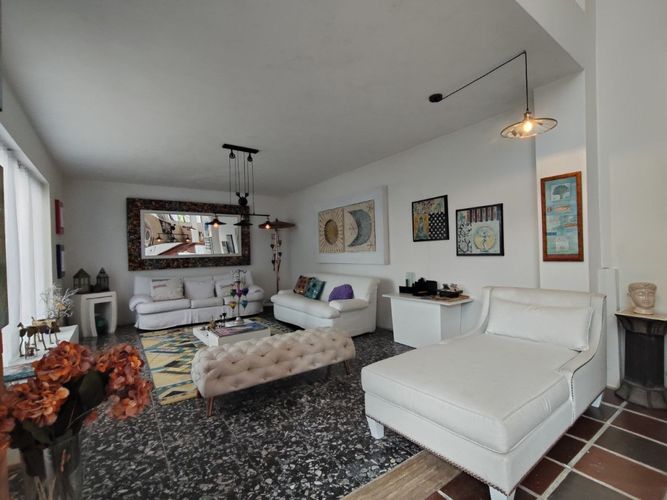 Casa de 3 alcobas en venta en Alto Dapa, Yumbo, 358 m² · foto 8 de 24