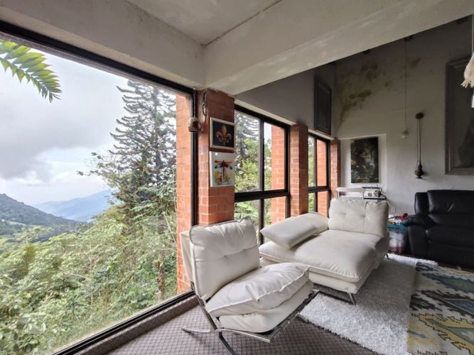 Casa de 3 alcobas en venta en Alto Dapa, Yumbo, 358 m² · foto 14 de 24