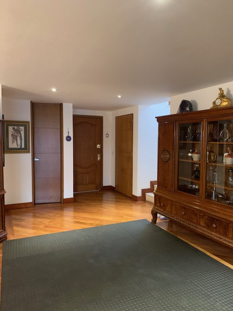 Apartamento en venta en Santa Barbara Occidental, Bogotá · foto 5 de 24