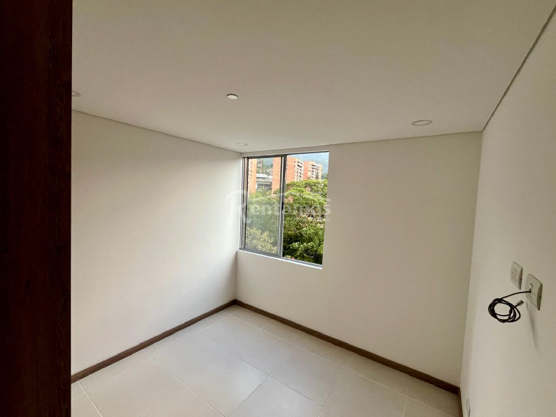 Apartamento en venta en Loma Del Esmeraldal, Envigado · foto 12 de 21