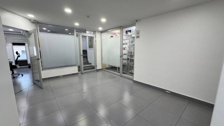 Casa de 3 alcobas en arriendo en Centro, Neiva, 481 m² · foto 3 de 9