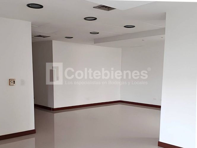 Local en arriendo en Colombia, Medellín, 157 m² · foto 5 de 10