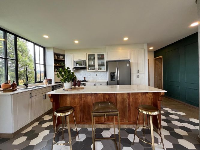 Casa de 4 alcobas en venta en Loma Del Barro, Envigado, 1216 m² · foto 5 de 19