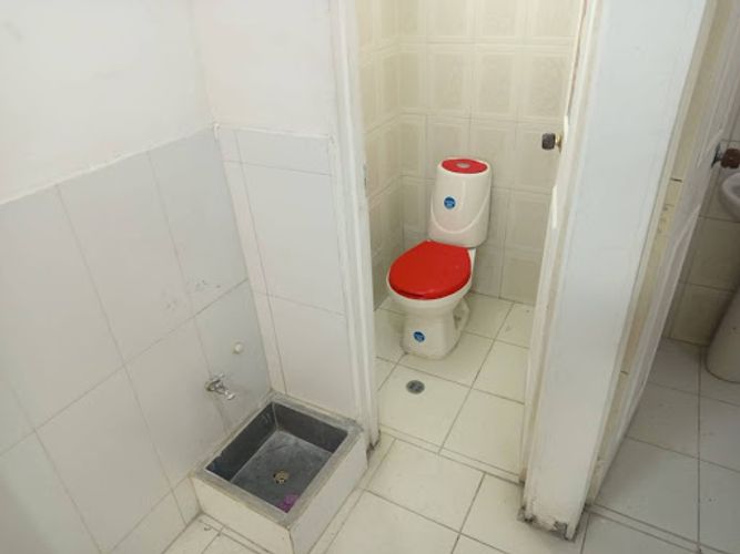 Local en arriendo en La Castellana, Medellín, 30 m² · foto 3 de 10