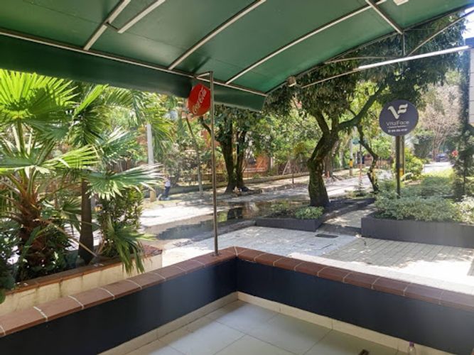 Local en arriendo en La Castellana, Medellín, 30 m² · foto 10 de 10