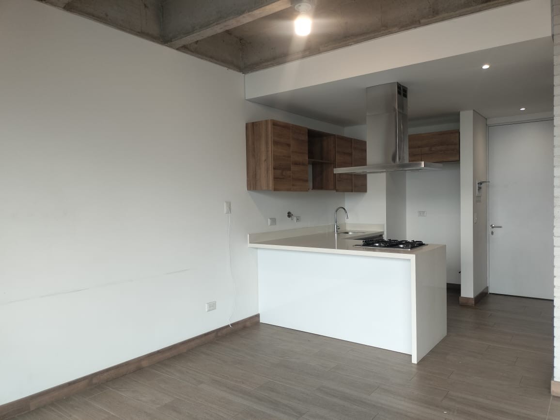 Apartamento en venta en El Poblado, Medellín · foto 5 de 10