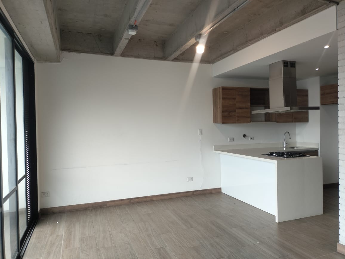 Apartamento en venta en El Poblado, Medellín · foto 6 de 10