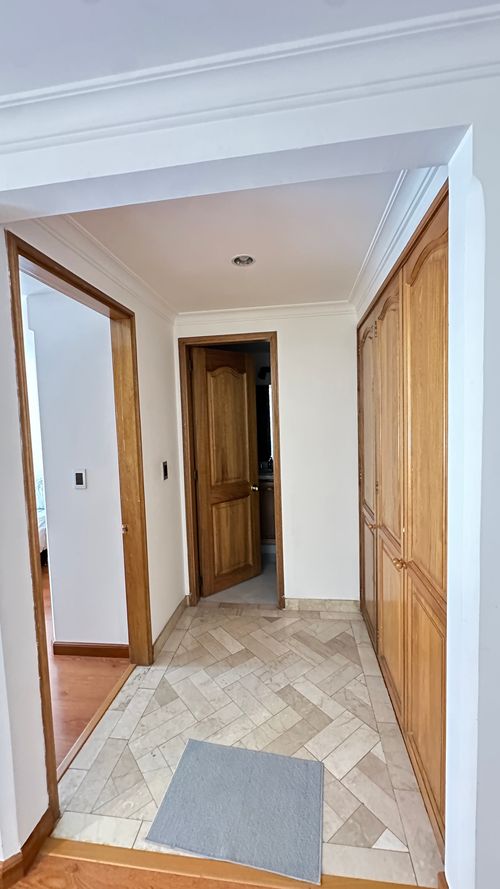 Apartaestudio en venta en Santa Barbara, Bogotá, 52 m² · foto 7 de 17
