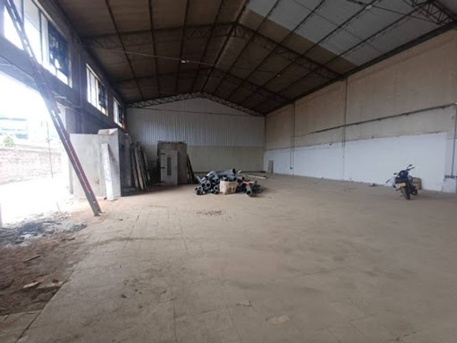 Bodega en arriendo en Rodeo Alto, Medellín, 1200 m² · foto 4 de 15