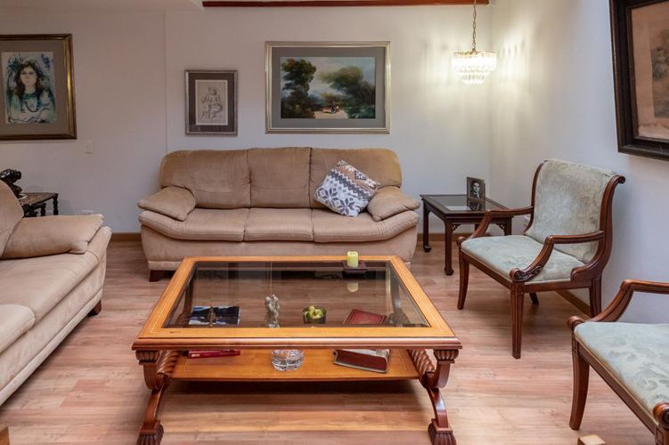 Apartamento de 3 alcobas en venta en Chico Norte, Bogotá, 160 m² · foto 5 de 15