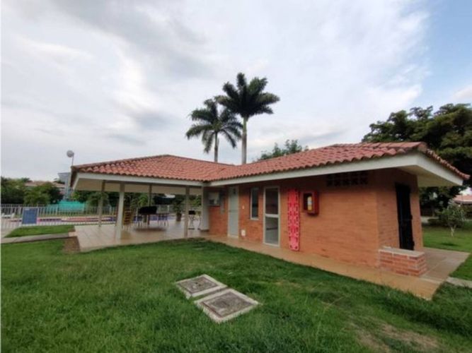 Casa de 3 alcobas en venta en El Castillo, Jamundí, 286 m² · foto 6 de 23