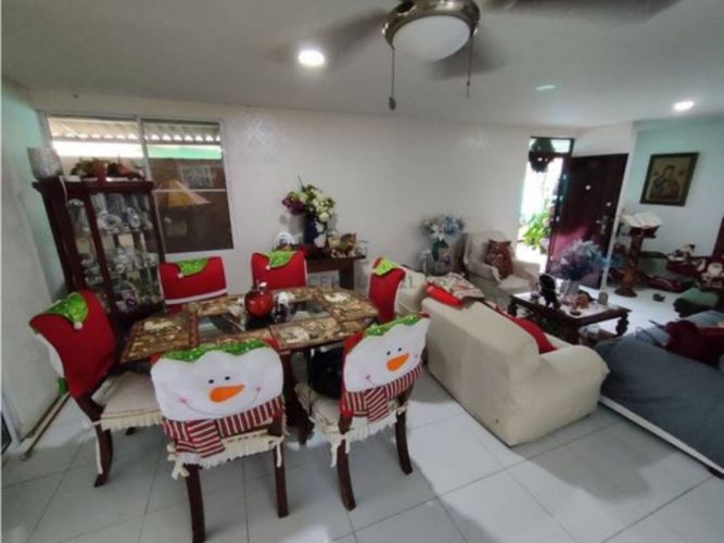 Casa de 3 alcobas en venta en El Castillo, Jamundí, 286 m² · foto 15 de 23