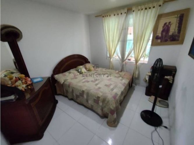 Casa de 3 alcobas en venta en El Castillo, Jamundí, 286 m² · foto 20 de 23