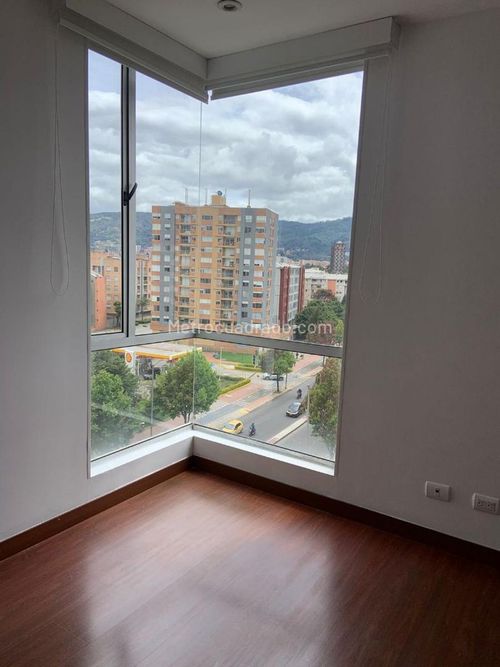 Apartamento de 3 alcobas en venta en Colina Campestre, Bogotá, 90 m² · foto 14 de 15