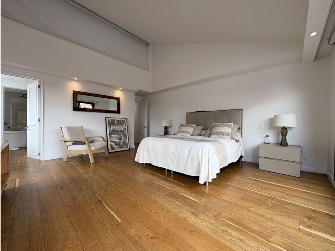 Apartamento de 3 alcobas en venta en Los Rosales, Bogotá, 260 m² · foto 24 de 24