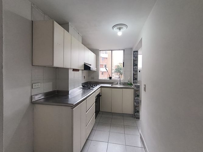 Apartamento de 3 alcobas en arriendo en Laureles, Medellín, 105 m² · foto 5 de 20