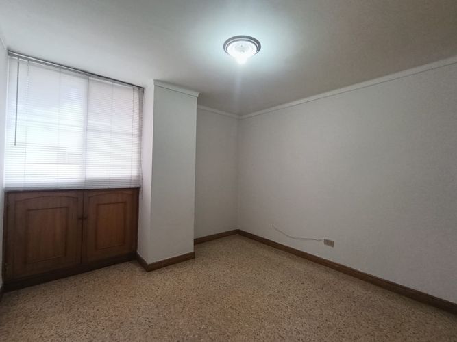 Apartamento de 3 alcobas en arriendo en Laureles, Medellín, 105 m² · foto 12 de 20