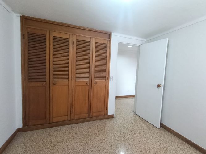 Apartamento de 3 alcobas en arriendo en Laureles, Medellín, 105 m² · foto 13 de 20