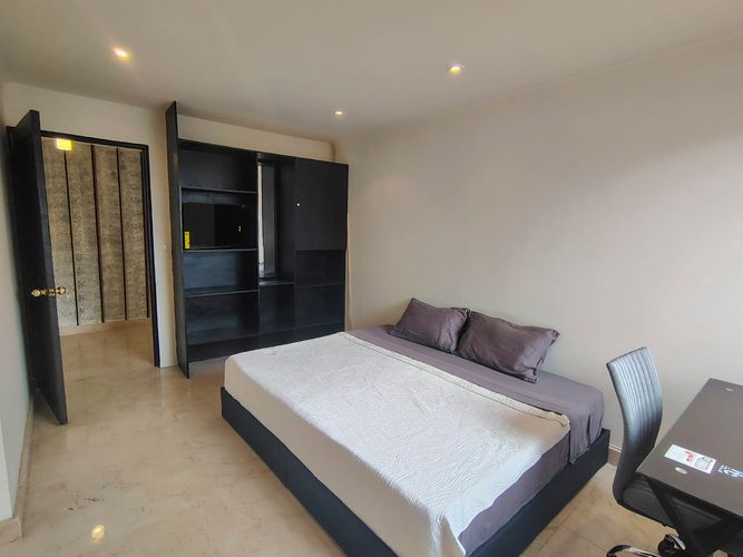 Apartamento de 3 alcobas en arriendo en Lalinde, Medellín, 158 m² · foto 5 de 18