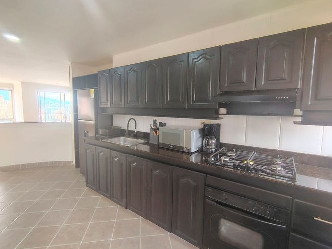 Apartamento de 3 alcobas en arriendo en Lalinde, Medellín, 158 m² · foto 6 de 18