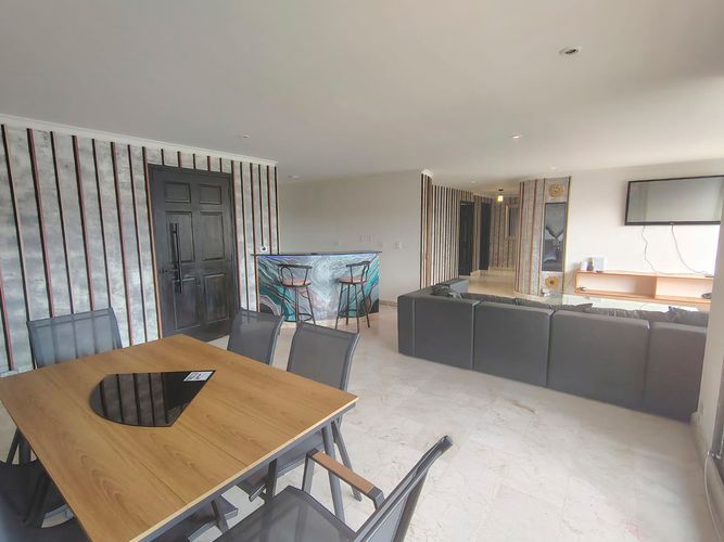 Apartamento de 3 alcobas en arriendo en Lalinde, Medellín, 158 m² · foto 8 de 18