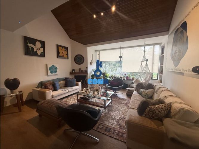 Apartamento en venta en Niza, Bogotá · foto 2 de 24