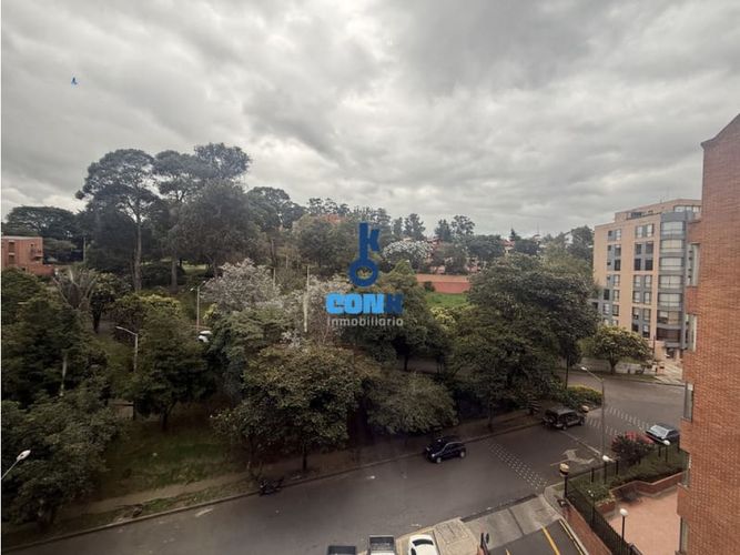 Apartamento en venta en Niza, Bogotá · foto 3 de 24