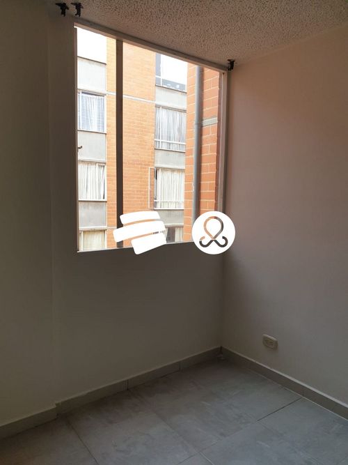 Apartamento de 2 alcobas en venta en Cr. El Futuro, Soacha, 37 m² · foto 14 de 14