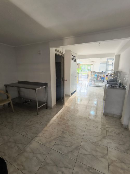 Local en arriendo en El Carmelo, Candelaria, 55 m² · foto 3 de 10