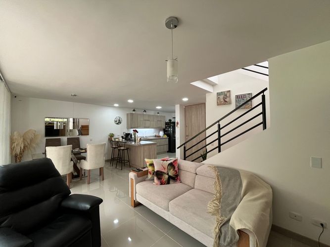 Casa de 3 alcobas en venta en Pantanillo, El Retiro, 165 m² · foto 9 de 17