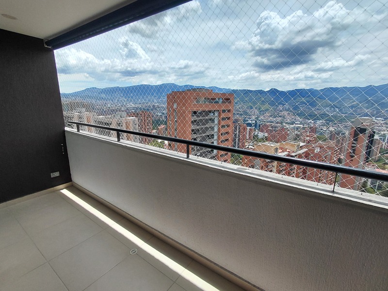 Apartamento en arriendo en El Poblado, Medellín · foto 16 de 17