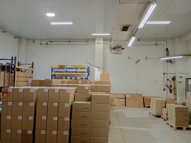 Bodega en venta en El Poblado, Medellín, 600 m² · foto 2 de 11