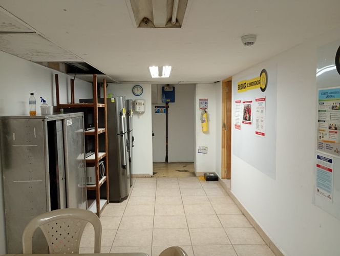 Bodega en venta en El Poblado, Medellín, 600 m² · foto 8 de 11