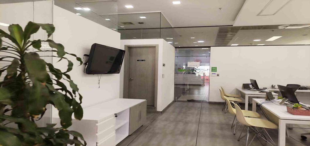 Local en venta en Rio Bamba, Armenia, 117 m² · foto 2 de 16